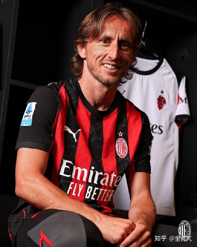 还要补强！英媒：桑德兰有意签下特罗姆瑟中场小将达尔