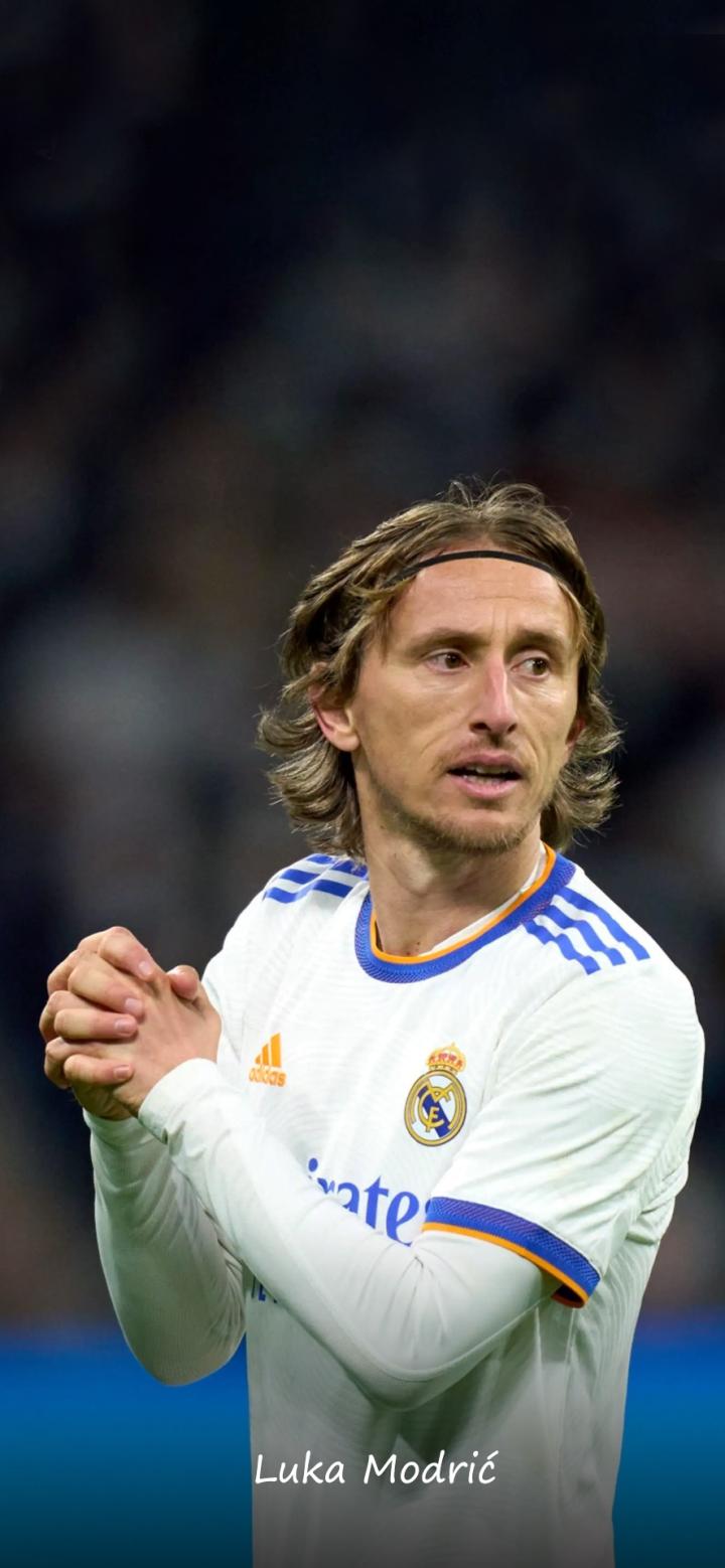 官方：费内巴切签下前狼队后卫塞梅多，双方签约两年