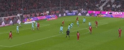 詹：我在第二个失球中的判断完全错误；进球后就丢球不该发生